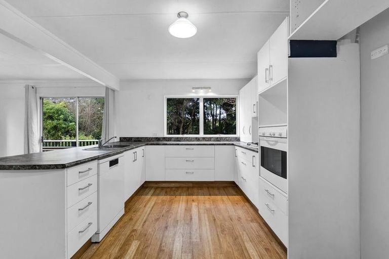 Photo of property in 8 Elizabeth Place, Ferndale, New Plymouth, 4310