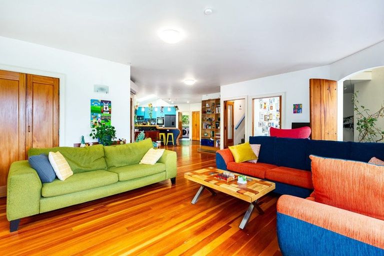 Photo of property in 65 Valley Road, Paraparaumu, 5032