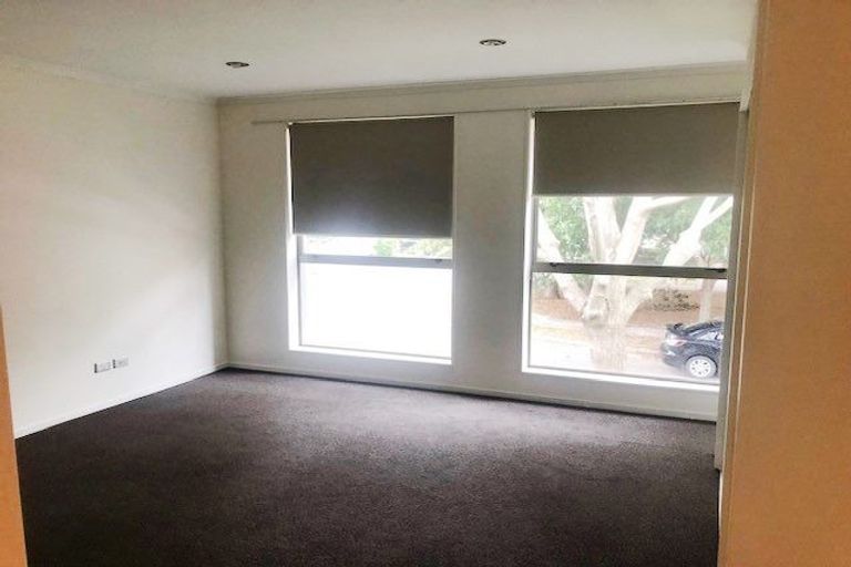 Photo of property in 22 Reins Road, Takanini, 2112