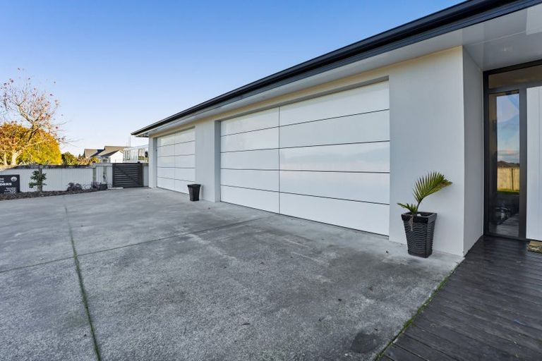 Photo of property in 13 Biron Place, Stratford, 4332