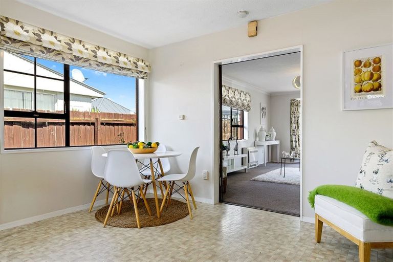 Photo of property in 4/7 Peverel Street, Riccarton, Christchurch, 8011