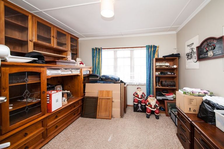 Photo of property in 1006 Tremaine Avenue, Roslyn, Palmerston North, 4414