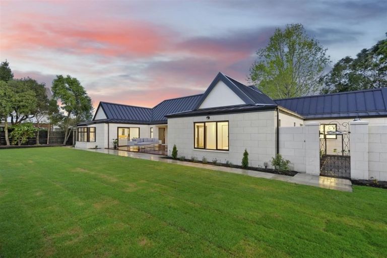 Photo of property in 78c Glandovey Road, Fendalton, Christchurch, 8052