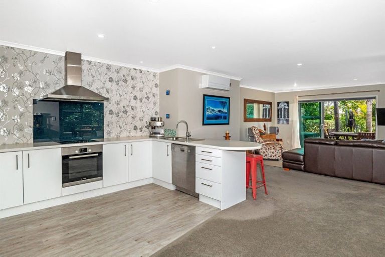 Photo of property in 122 Fortescue Street, Mahia, Nuhaka, 4198