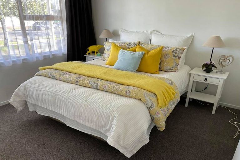 Photo of property in 10 Sunderland Drive, Flaxmere, Hastings, 4120