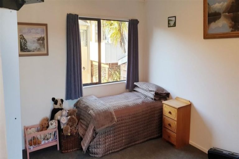 Photo of property in 8 Taharepa Road, Hilltop, Taupo, 3330