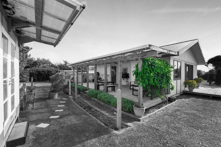 Photo of property in 16 Ponderosa Place, Opunake, 4616