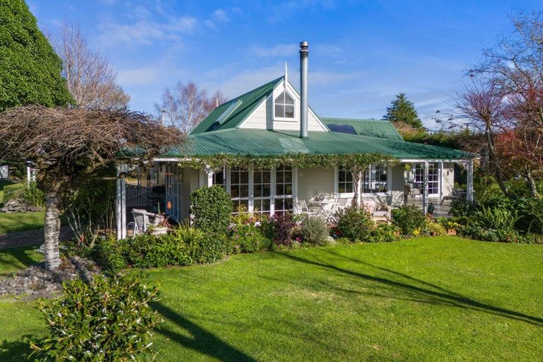 Photo of property in 42 Kayelene Place, Omokoroa, 3114