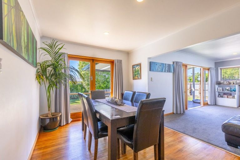 Photo of property in 2 Veronica Avenue, Marewa, Napier, 4110