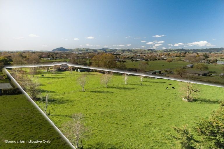 Photo of property in 2/105 Peake Road, Cambridge, 3493