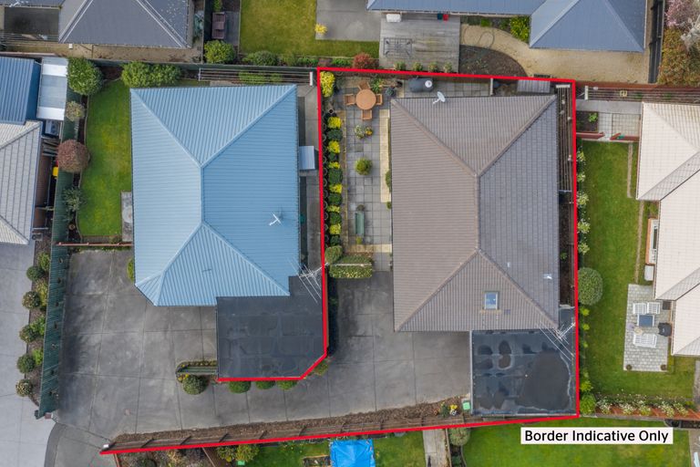 Photo of property in 2/14 Innisfree Place, Northwood, Christchurch, 8051