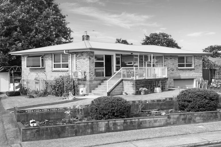 Photo of property in 7 Wiltshire Place, Te Puke, 3119