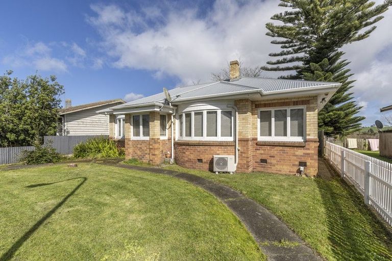 Photo of property in 238 Great South Road, Huntly, 3700