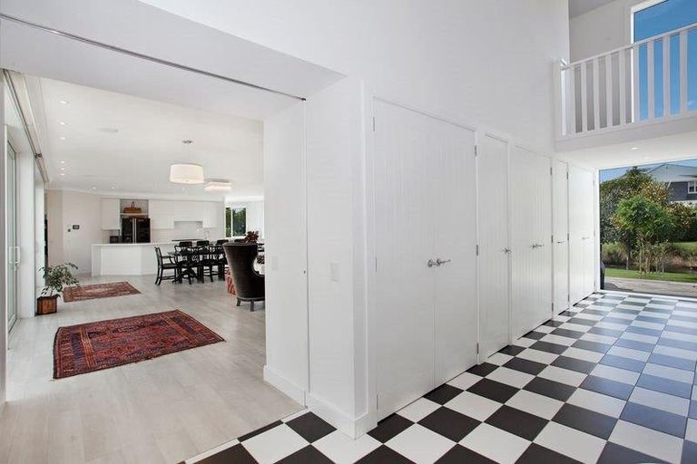 Photo of property in 11 Pentlow Place, Fendalton, Christchurch, 8052