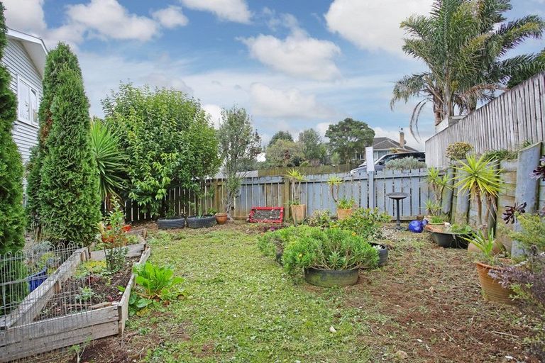 Photo of property in 21 Cape Hill Road, Pukekohe, 2120