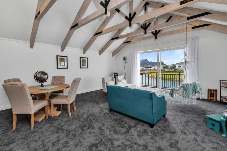 Photo of property in 13 Waitemata Drive, One Tree Point, 0118