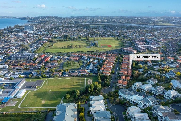 Photo of property in 39 Millennial Way, Orewa, 0931