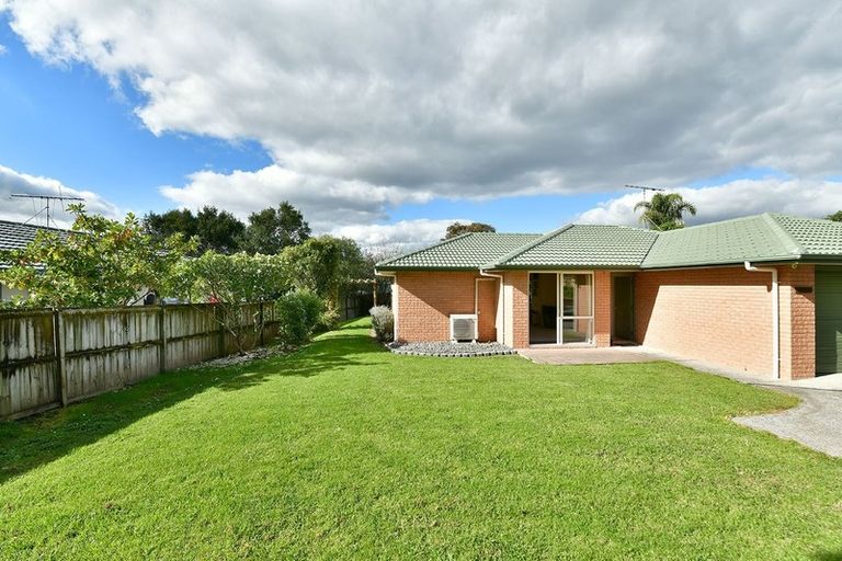 Photo of property in 63 Cabeleigh Drive, Helensville, 0800