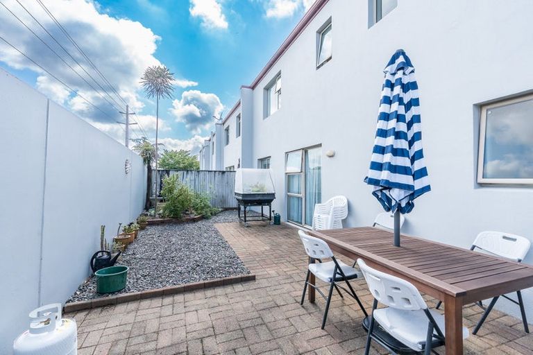 Photo of property in 29c Claudelands Road, Hamilton East, Hamilton, 3216