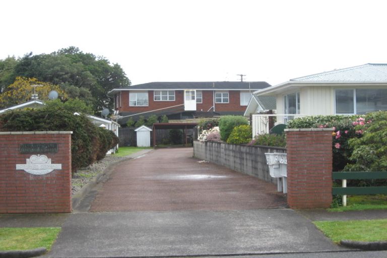 Photo of property in 5a Trafalgar Street, Westown, New Plymouth, 4310