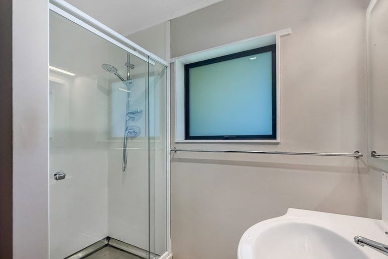 Photo of property in 8 Churchill Drive, Taradale, Napier, 4112