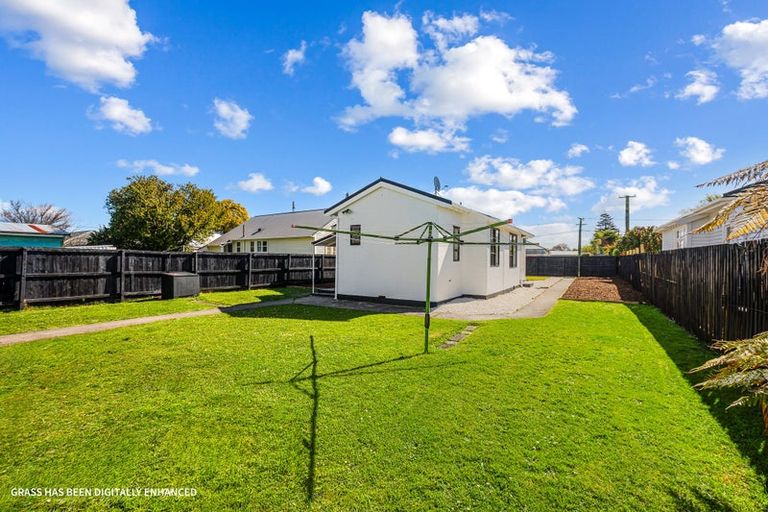 Photo of property in 26 Mackworth Street, Woolston, Christchurch, 8062