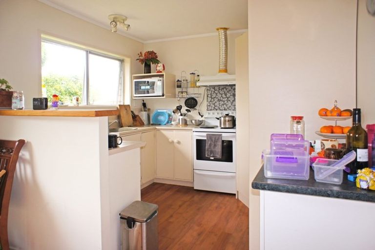 Photo of property in 1/14 Hedge Row, Sunnyhills, Auckland, 2010