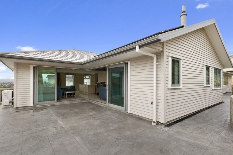 Photo of property in 4 Hislop Way, Johnsonville, Wellington, 6037