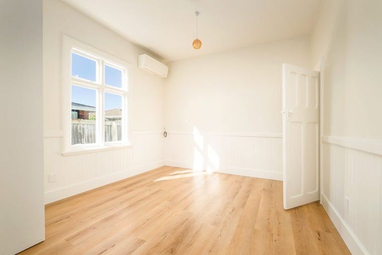 Photo of property in 215 Olliviers Road, Linwood, Christchurch, 8011