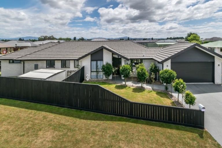 Photo of property in 186 Johns Road, Rangiora, 7400