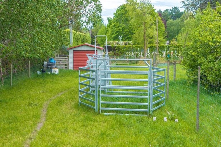 Photo of property in 420a Woodfields Road, Swannanoa, 7475