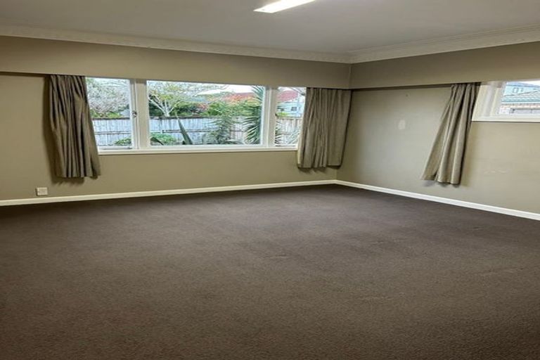 Photo of property in 36 Vincent Street, Howick, Auckland, 2014