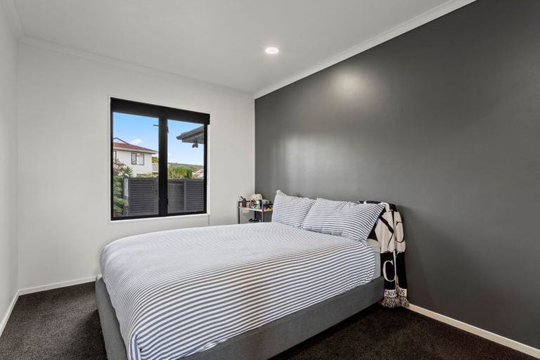 Photo of property in 4 Nadine Place, Mangere Bridge, Auckland, 2022