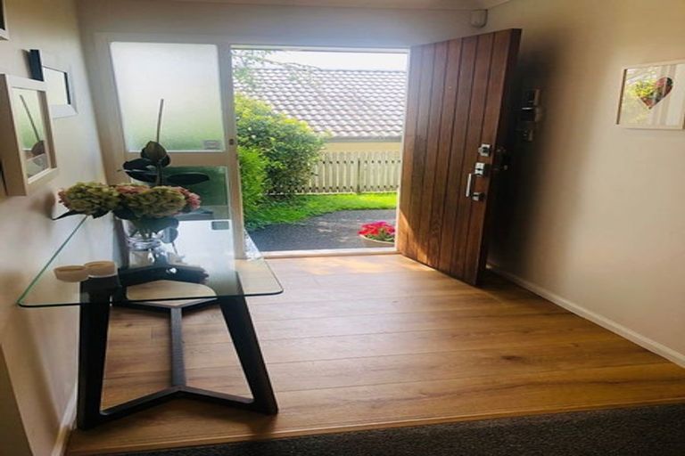 Photo of property in 12 Wentworth Park, Albany, Auckland, 0632
