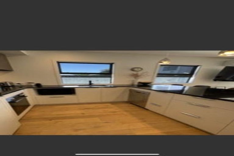 Photo of property in 14b Percy Road, Papamoa Beach, Papamoa, 3118