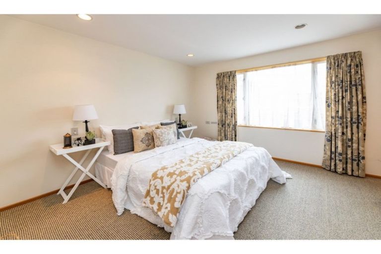 Photo of property in 2/48 Colwyn Street, Bryndwr, Christchurch, 8053