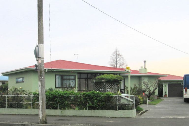Photo of property in 243 Kennedy Road, Onekawa, Napier, 4110