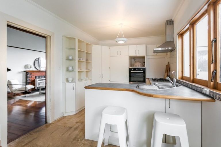 Photo of property in 62 Charles Street, Westshore, Napier, 4110