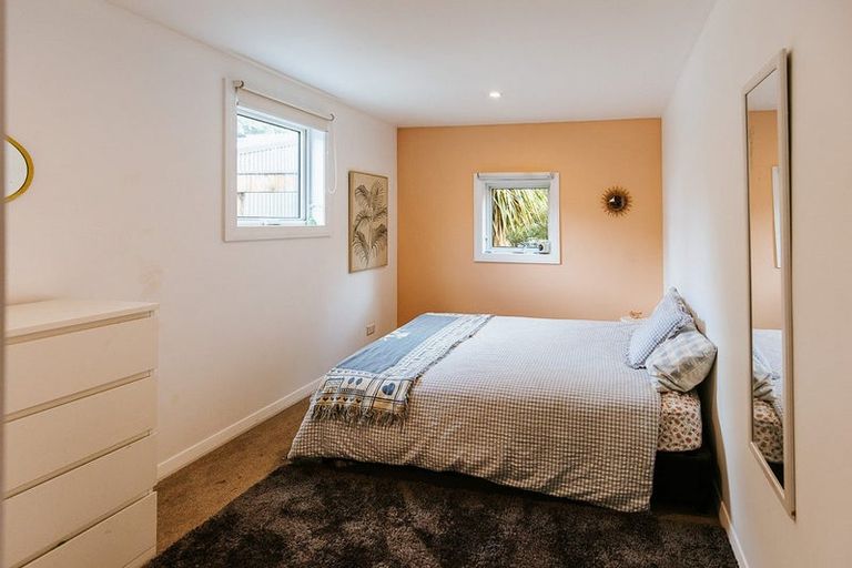 Photo of property in 2 Wineberry Lane, Wanaka, 9305