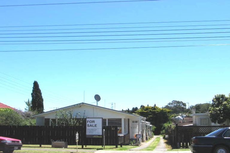 Photo of property in 4/43 Shakespeare Road, Milford, Auckland, 0620