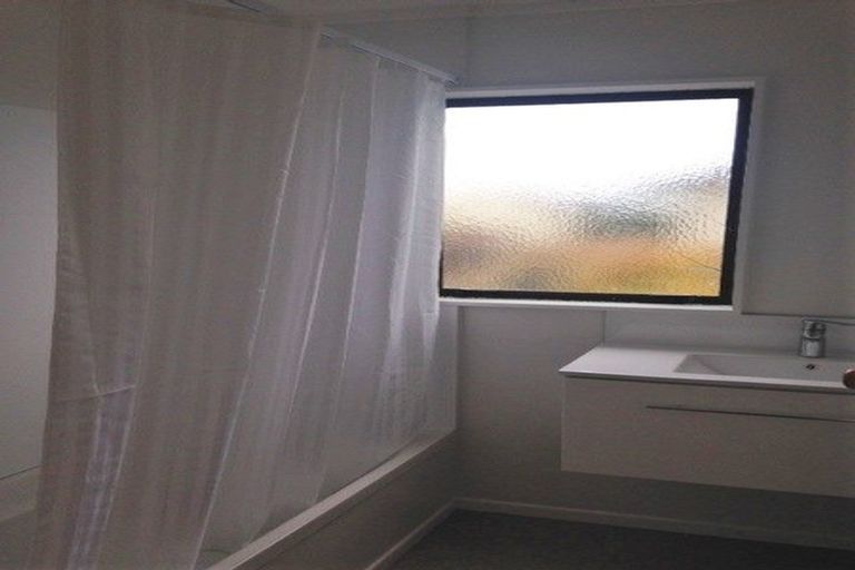 Photo of property in 25 Tobys Way, Waikanae Beach, Waikanae, 5036