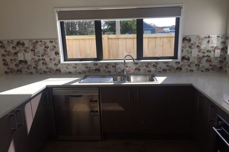 Photo of property in 1 Takahe Avenue, Takanini, 2112
