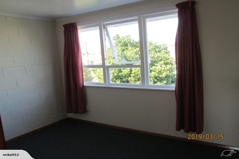 Photo of property in 409-419 Lowe Street, Camberley, Hastings, 4120