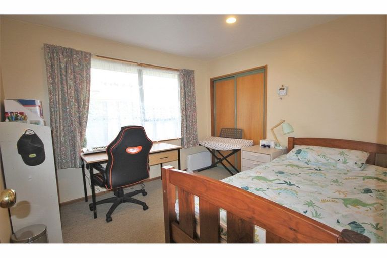 Photo of property in 93a Bassett Street, Burwood, Christchurch, 8083