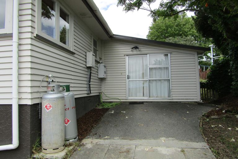 Photo of property in 15 Yorke Road, Haruru, 0204