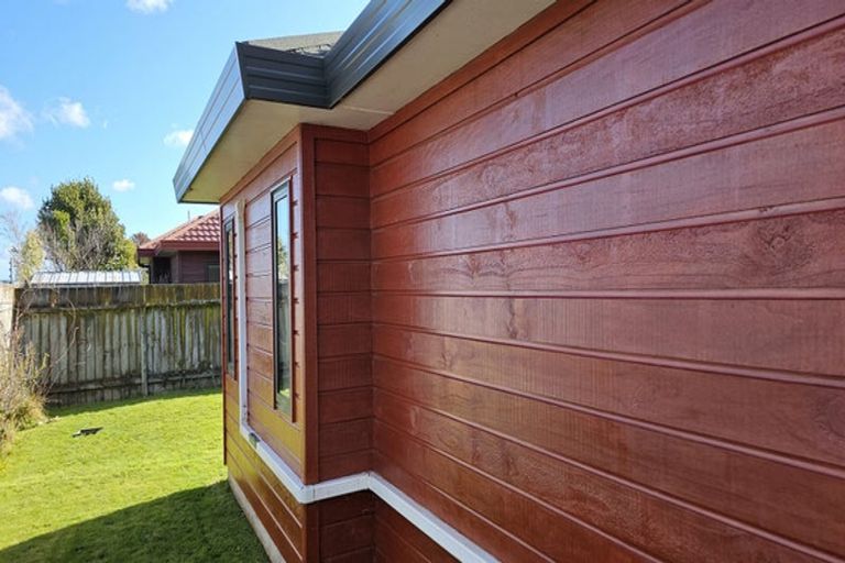 Photo of property in 79 Leighton Avenue, Waiwhetu, Lower Hutt, 5010