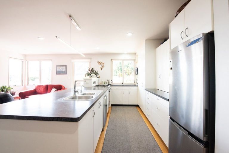 Photo of property in 75 Kent Street, Picton, 7220