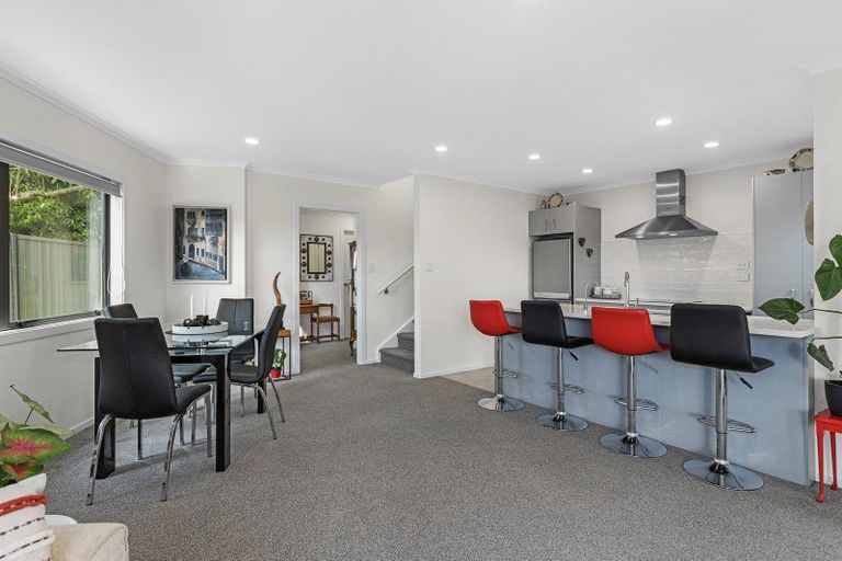 Photo of property in 1/3 The Link, Flagstaff, Hamilton, 3210