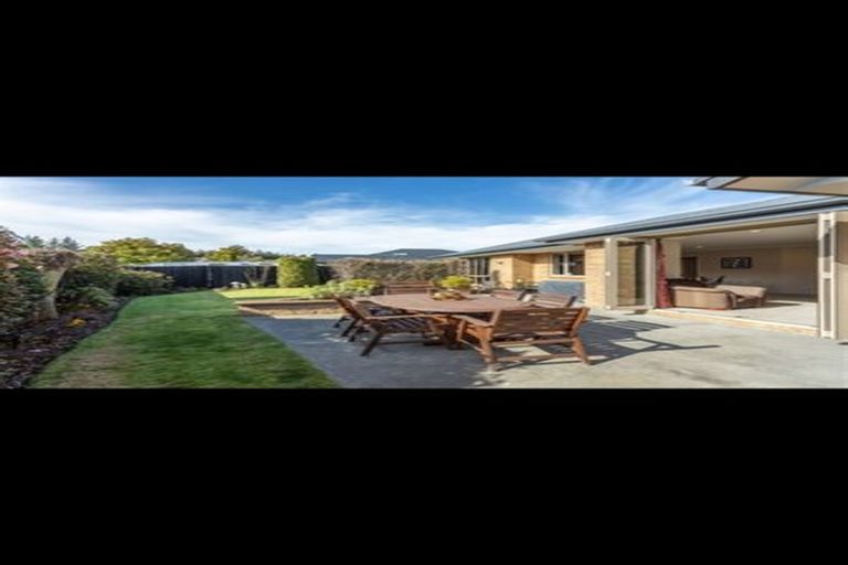 Photo of property in 8 Falconridge Place, Shirley, Christchurch, 8061