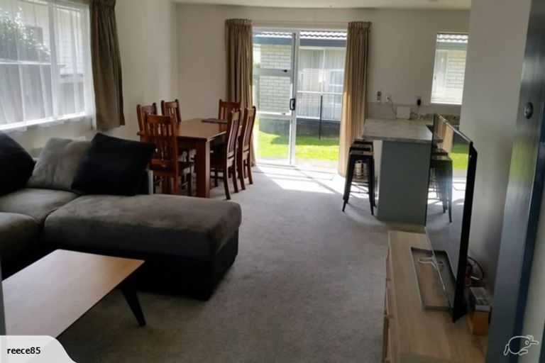 Photo of property in 1/46 Dorset Avenue, Westown, New Plymouth, 4310